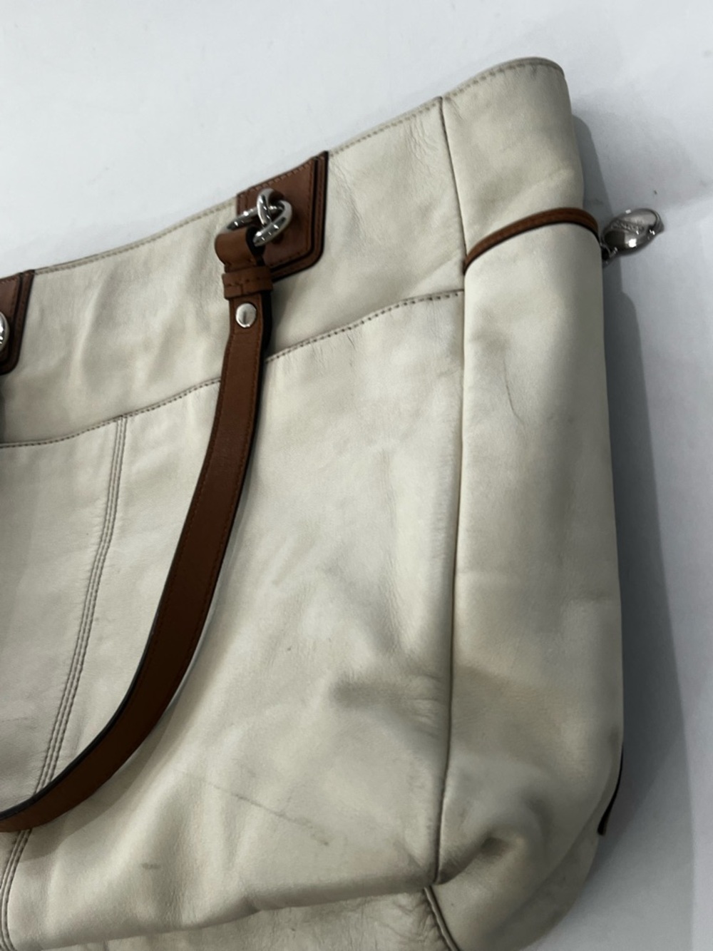 Authentic Coach Legacy Leather Tote – Cream w/ Brown Trim - Picture 12 of 14